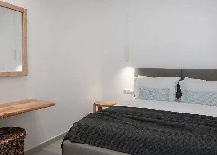 Vibes 2 * Ornos (Mykonos)